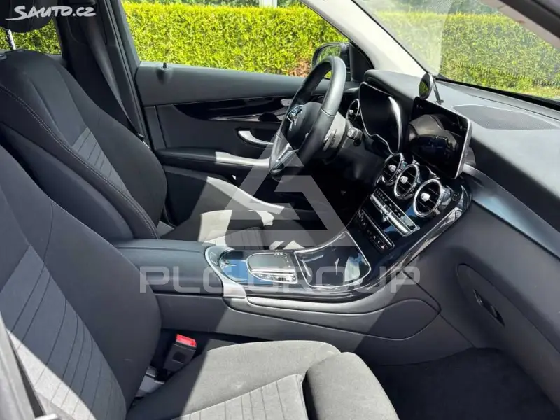 2022 Mercedes Benz GLC-Class