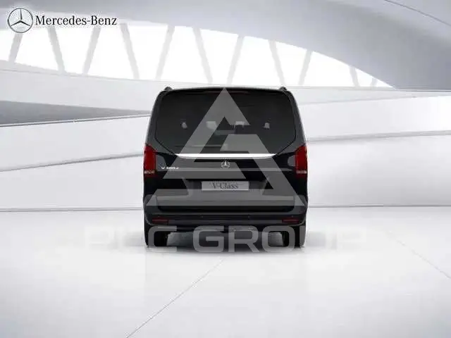 2022 Mercedes Benz V
