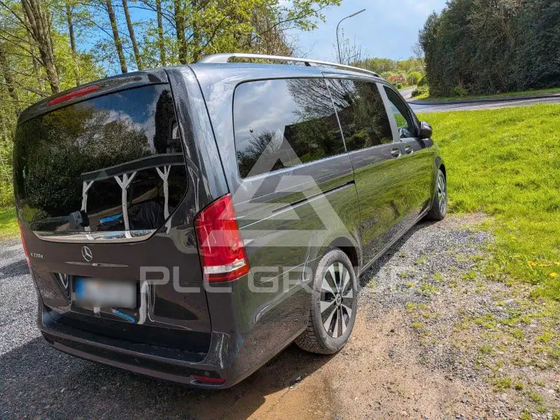 2022 Mercedes Benz V