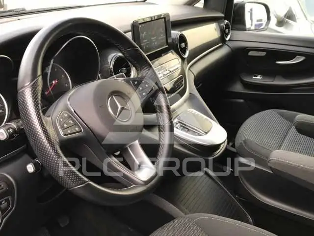 2022 Mercedes Benz V