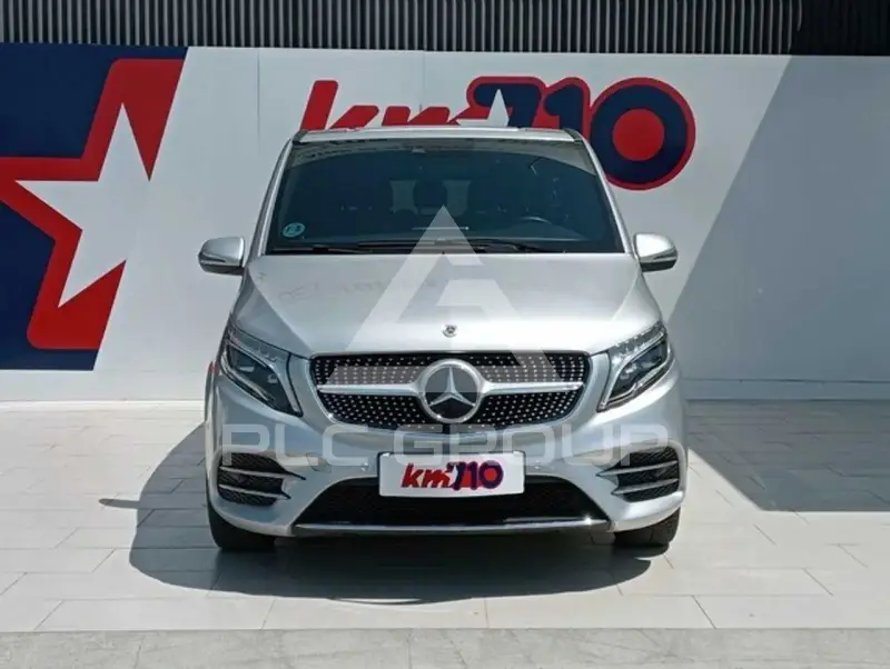 2022 Mercedes Benz V