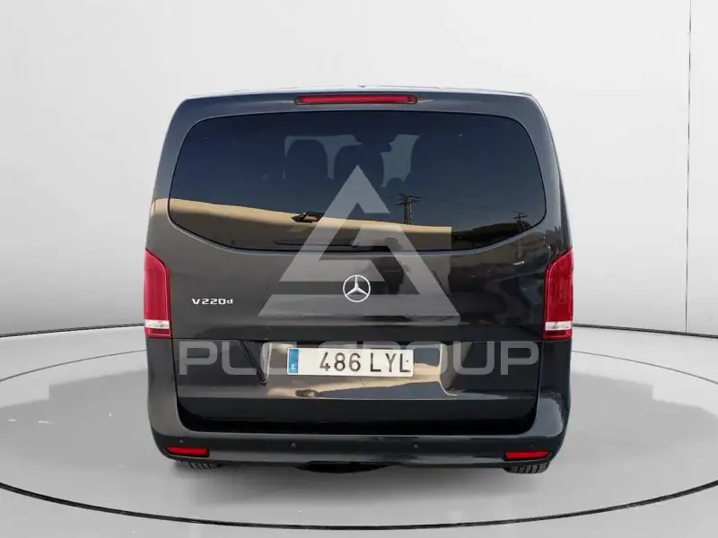 2022 Mercedes Benz V