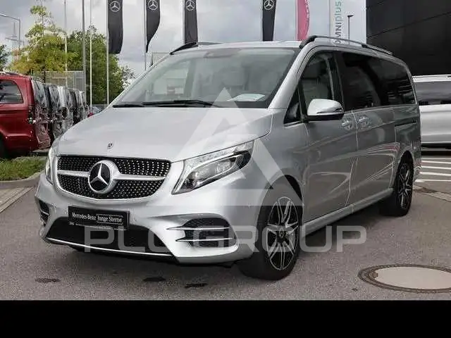 2022 Mercedes Benz V