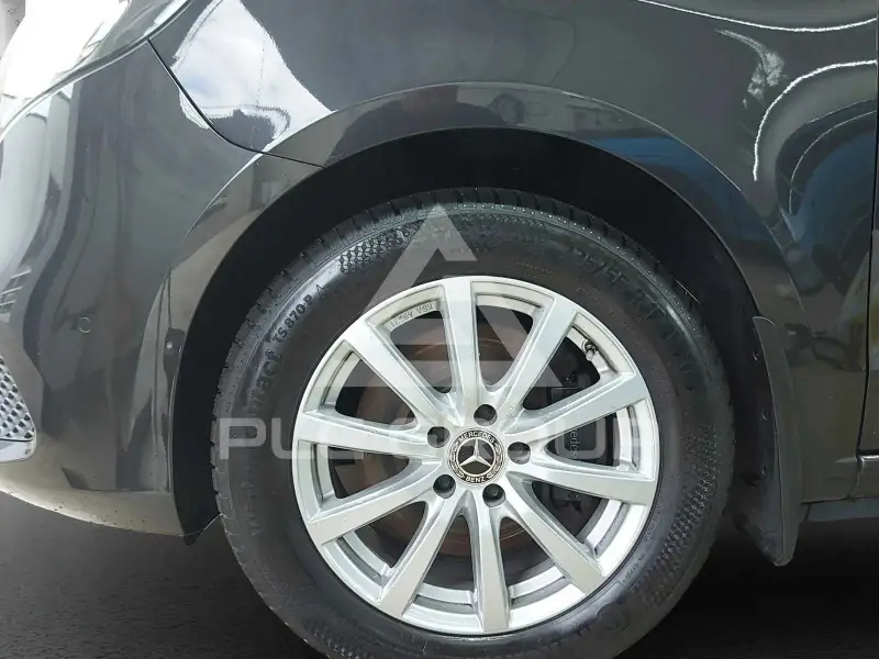 2022 Mercedes Benz V