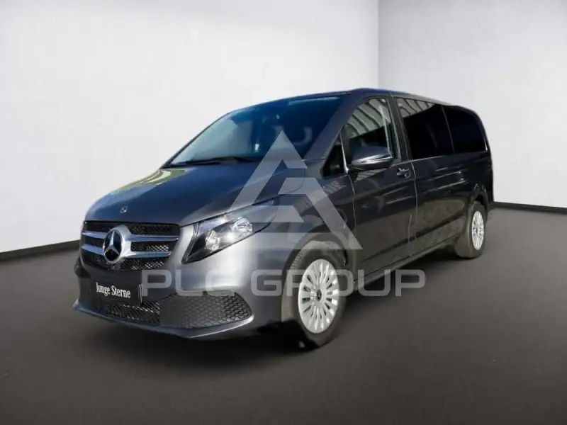 2022 Mercedes Benz V