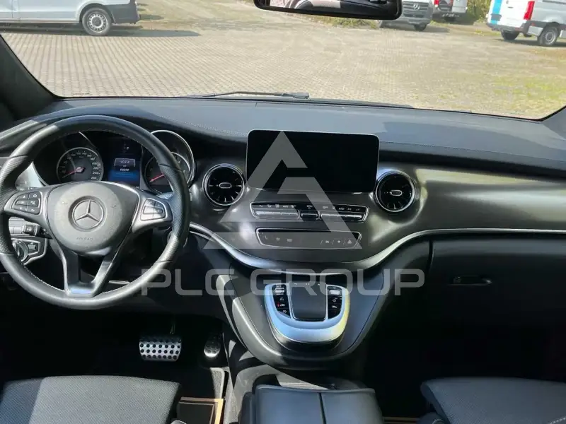 2022 Mercedes Benz V