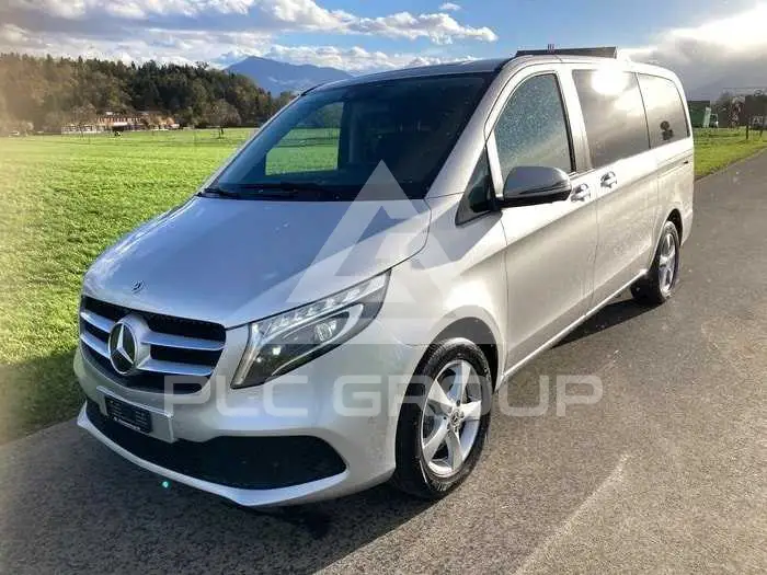 2022 Mercedes Benz V