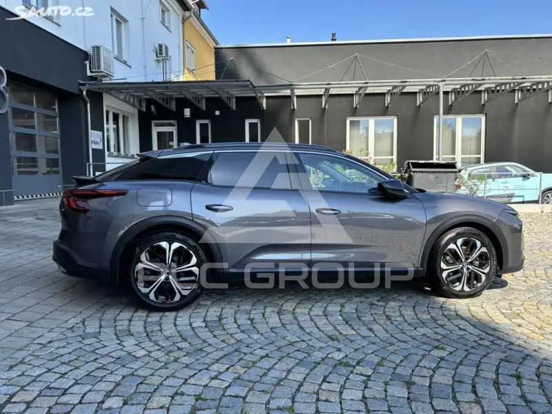 2022 Citroen C5