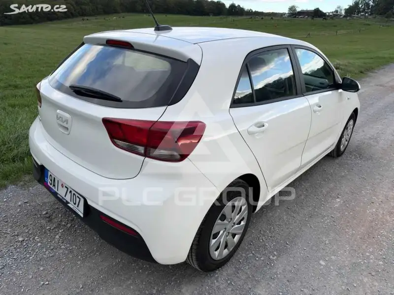 2022 KIA Rio