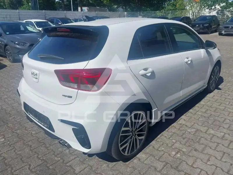 2022 KIA Rio