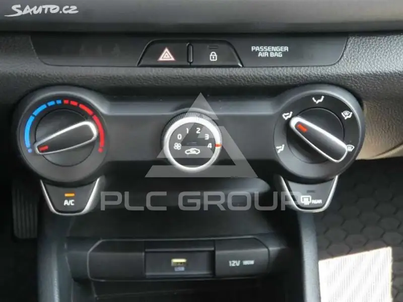 2022 KIA Rio
