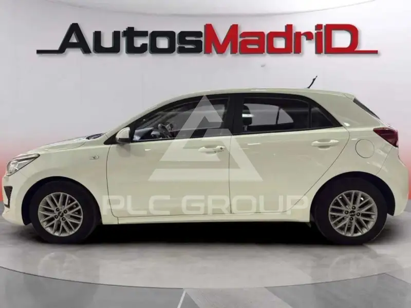 2022 KIA Rio