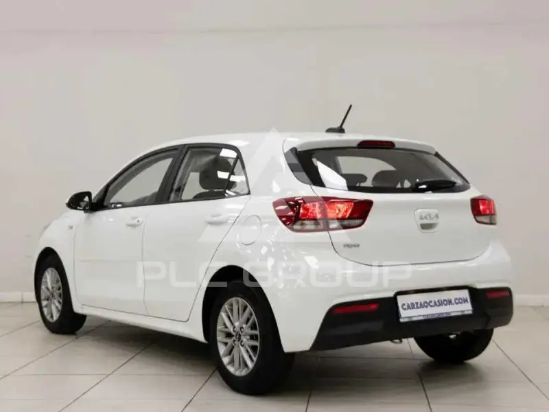 2022 KIA Rio