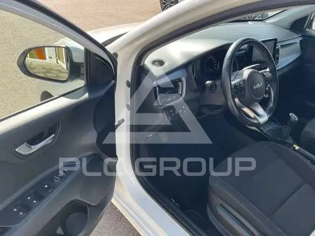 2022 KIA Rio