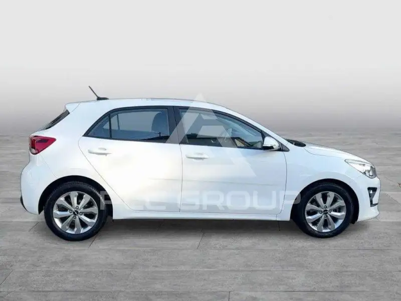 2022 KIA Rio