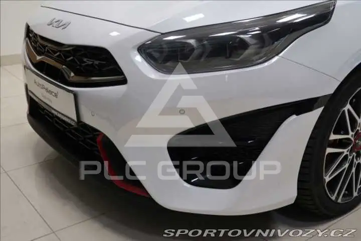 2022 KIA Ceed