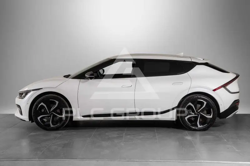 2022 KIA EV