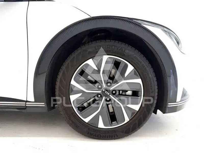 2022 KIA EV