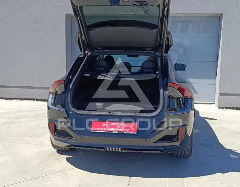 2022 KIA EV