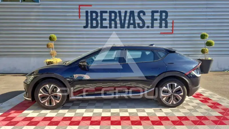 2022 KIA EV