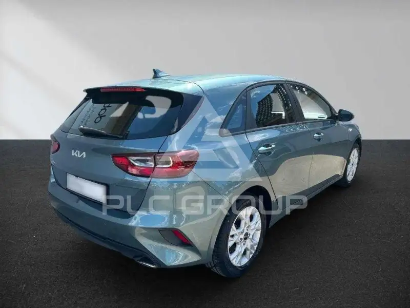 2022 KIA Ceed