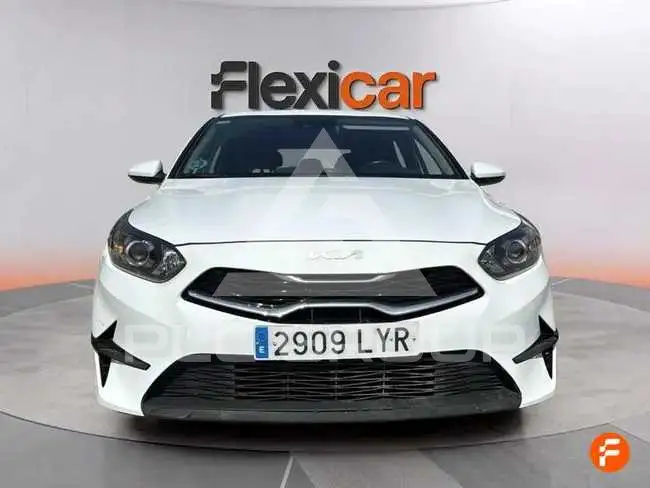 2022 KIA Ceed