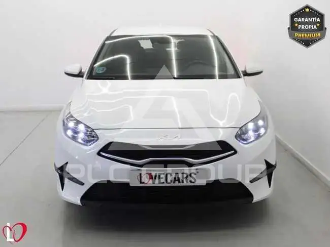 2022 KIA Ceed