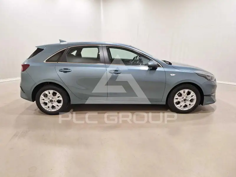 2022 KIA Ceed