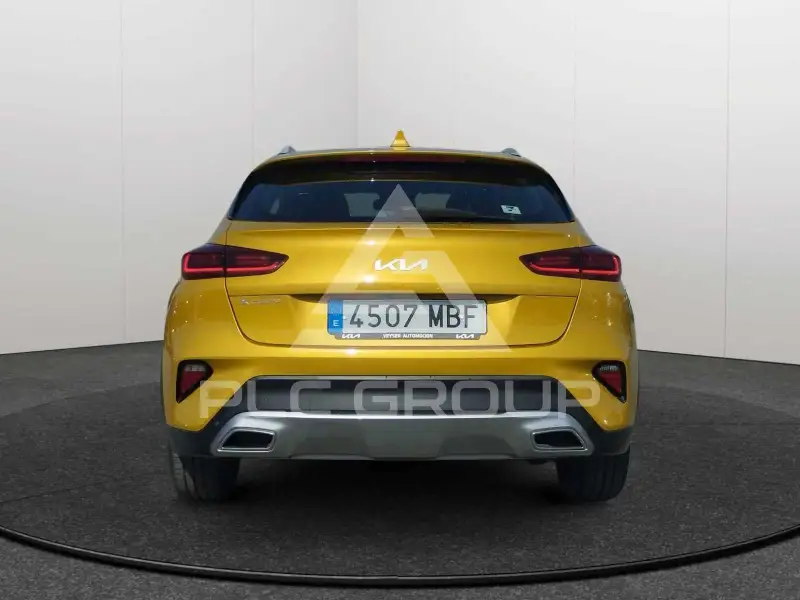 2022 KIA XCEED