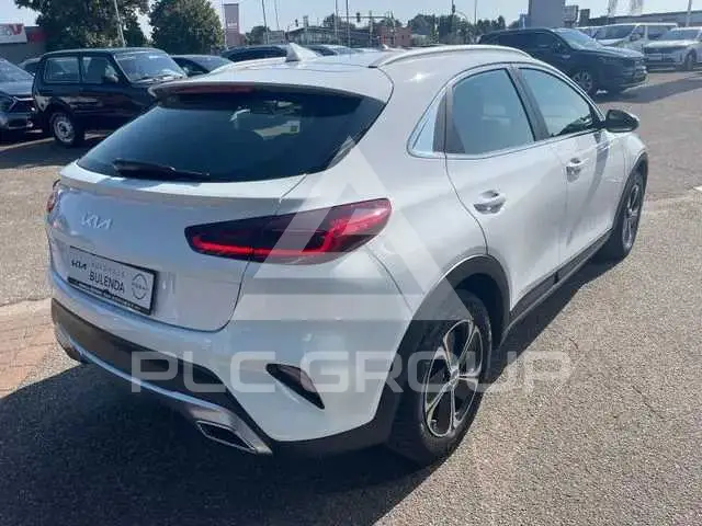 2022 KIA XCEED