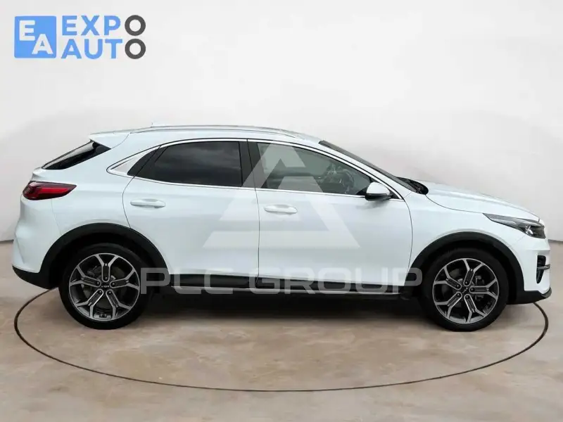 2022 KIA XCEED