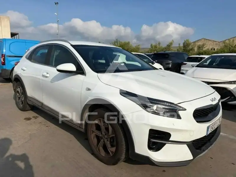 2022 KIA XCEED