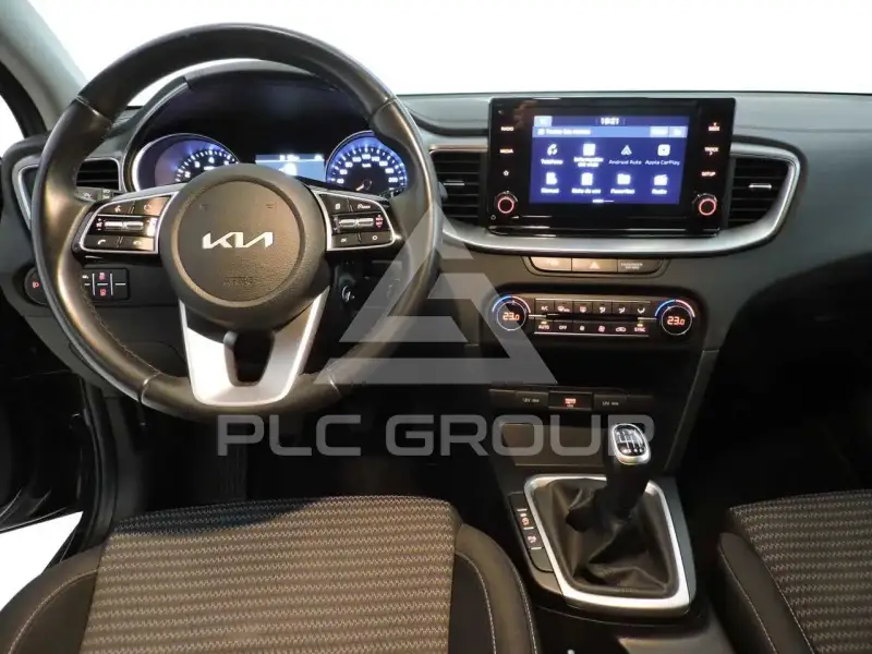 2022 KIA XCEED