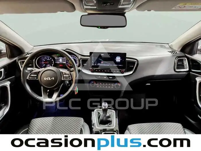 2022 KIA XCEED