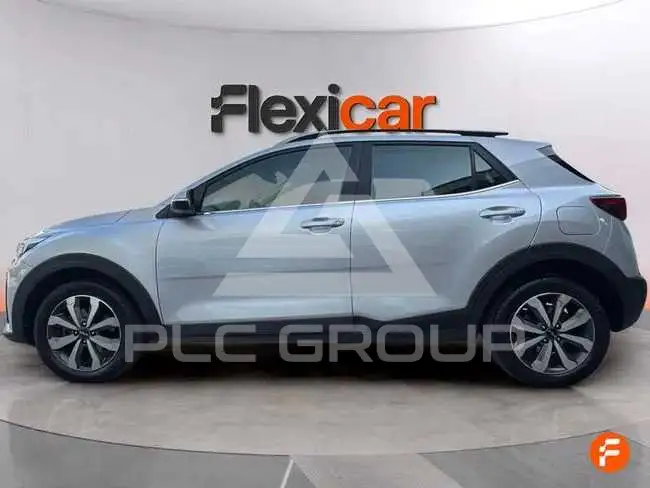 2022 KIA Stonic