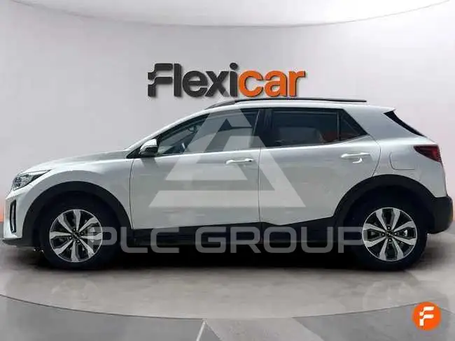 2022 KIA Stonic