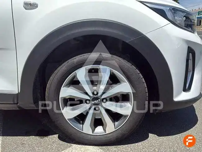 2022 KIA Stonic