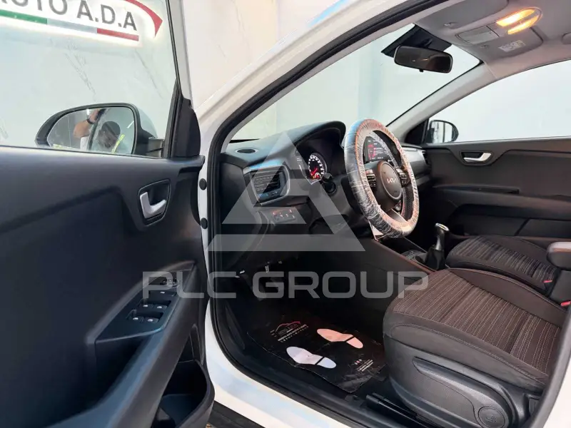 2022 KIA Stonic
