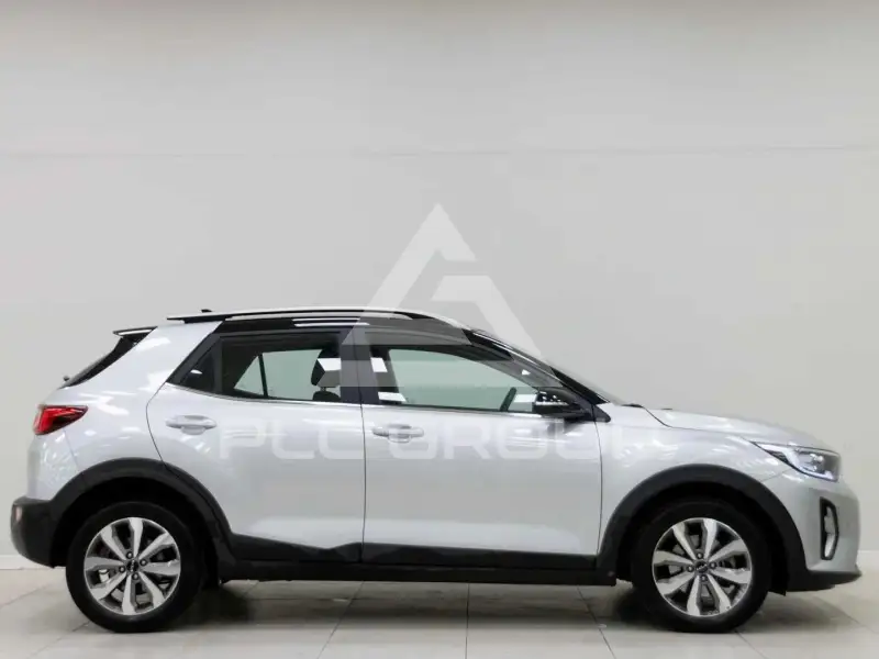 2022 KIA Stonic