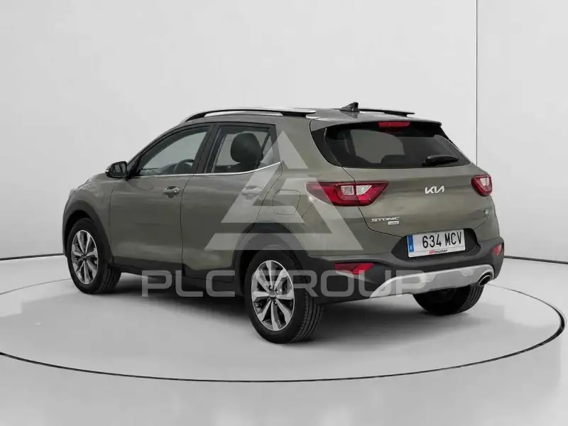 2022 KIA Stonic