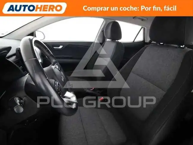 2022 KIA Stonic