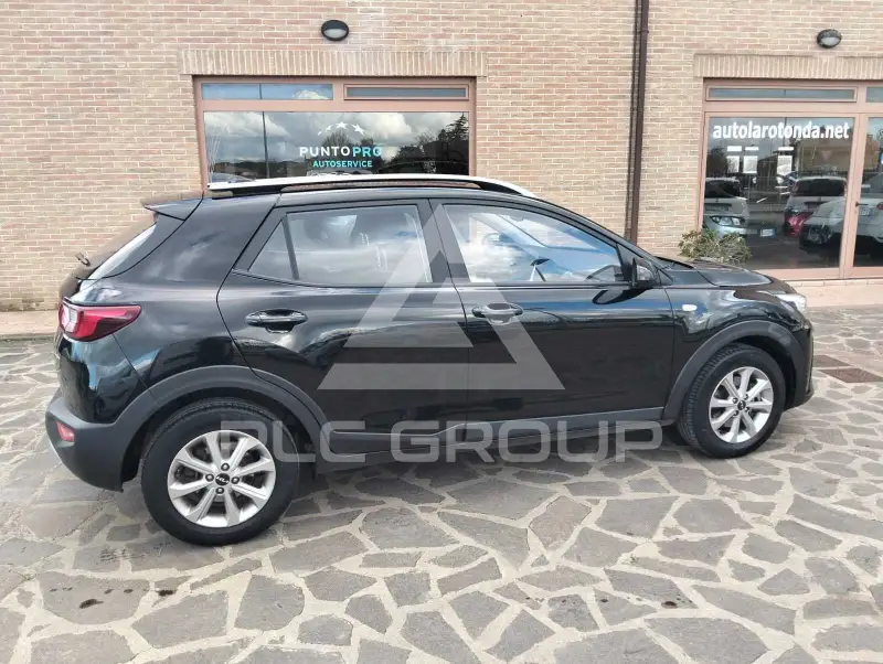 2022 KIA Stonic