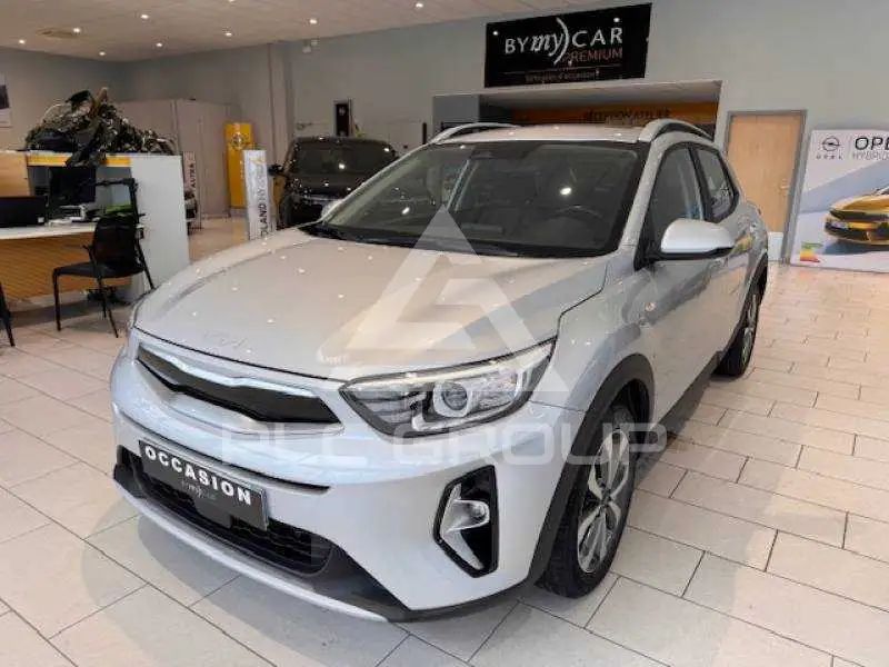 2022 KIA Stonic