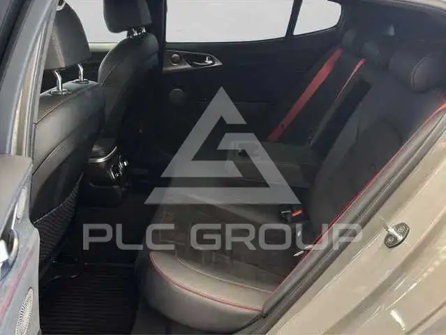 2022 KIA Stinger
