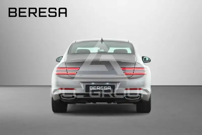 2022 Genesis G80