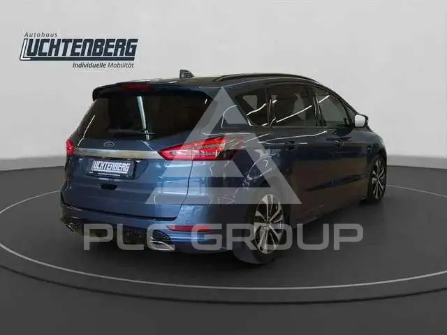 2022 Ford S-Max