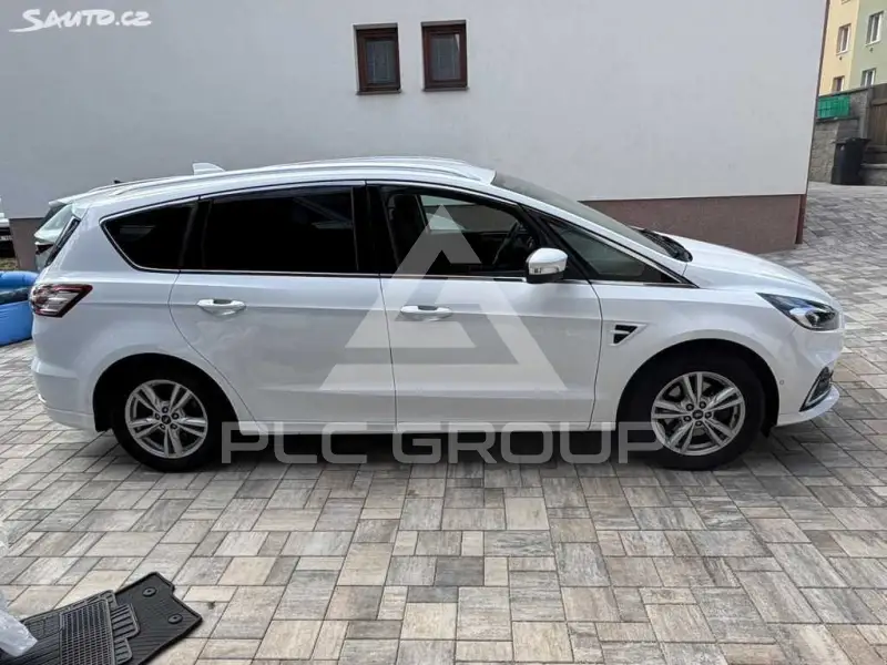 2022 Ford S-Max