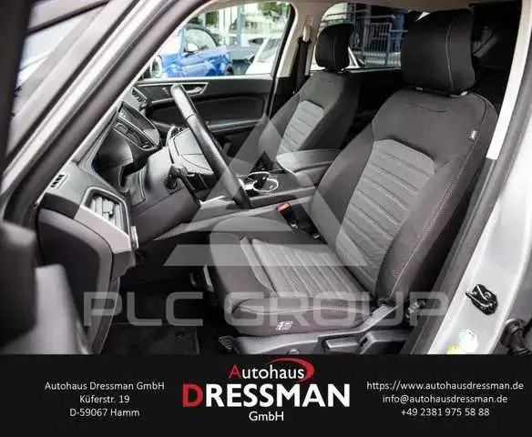 2022 Ford S-Max