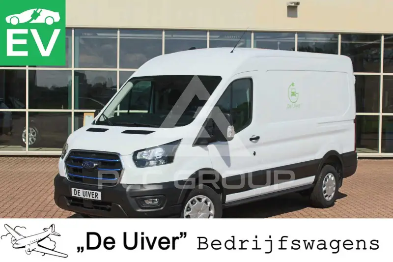 2022 Ford TRANSIT