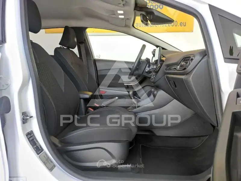 2022 Ford FIESTA